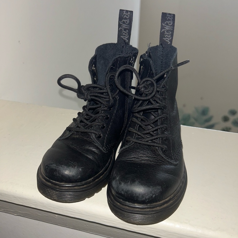 Toddler Dr Martens 9c